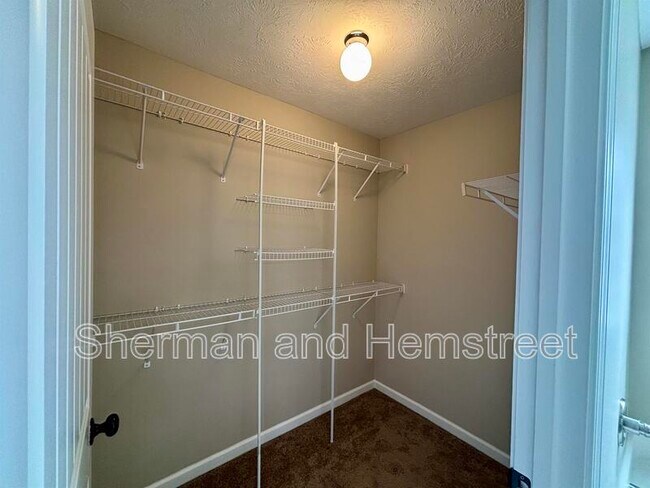 Building Photo - 1101 Grove Landing Ln