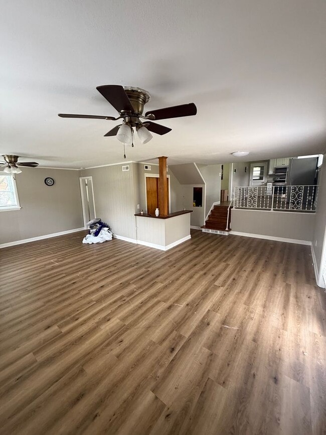 Building Photo - 1202 Nahm Dr