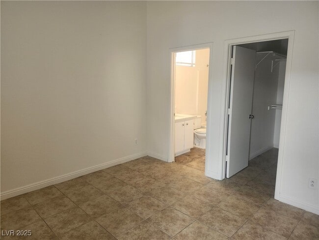 Building Photo - 216 Breezy Shore Ave