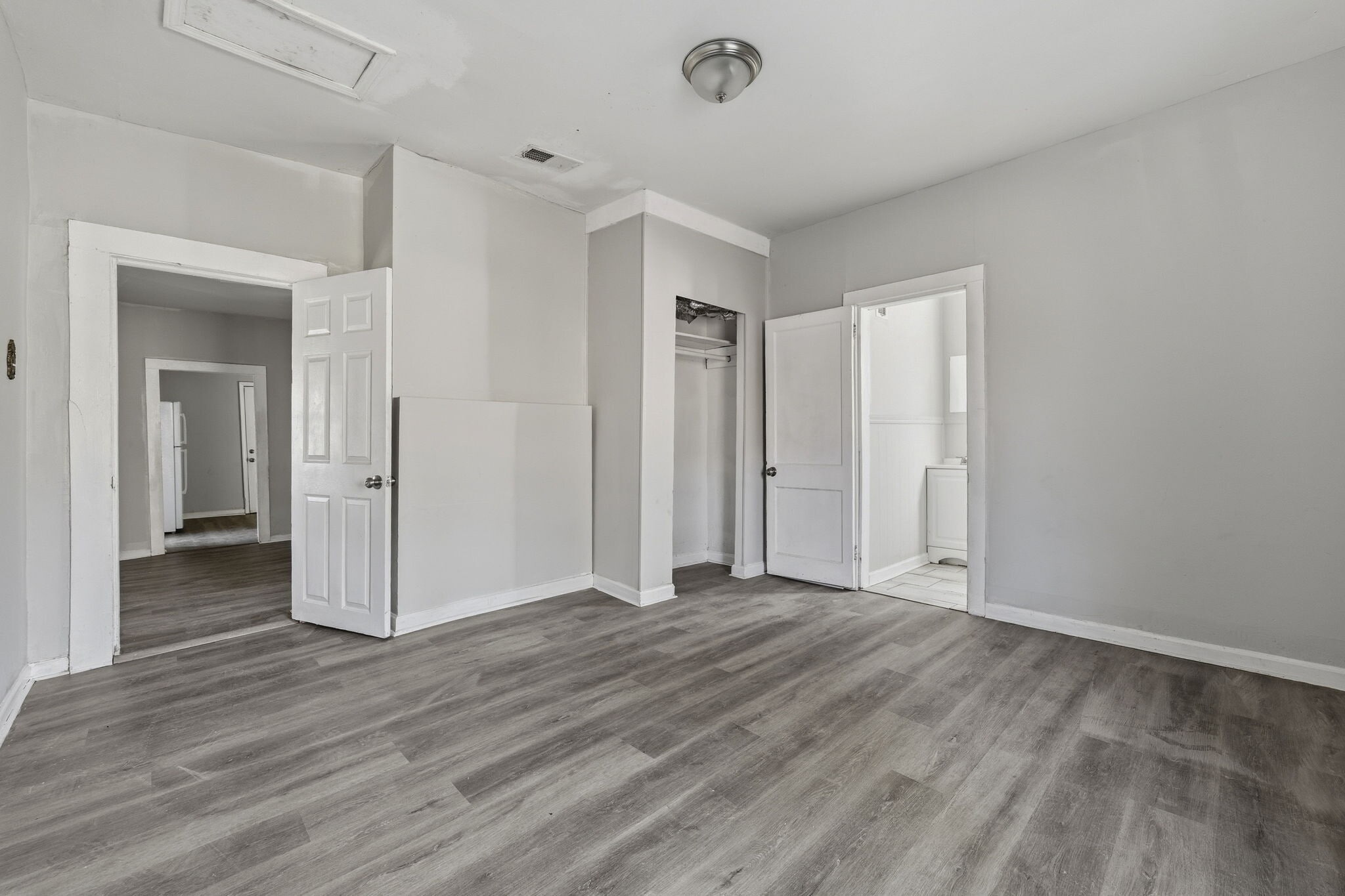 Building Photo - 320 Old Pne Hl Rd