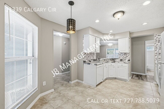 Building Photo - 11339 Calgary Cir
