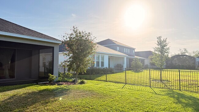 Building Photo - 5911 Fieldmoor Ct