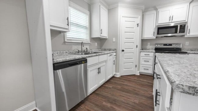 Building Photo - 1522 Woodard St