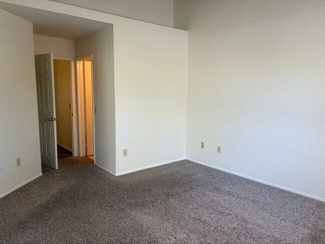 Building Photo - 29584 Courtney Pl