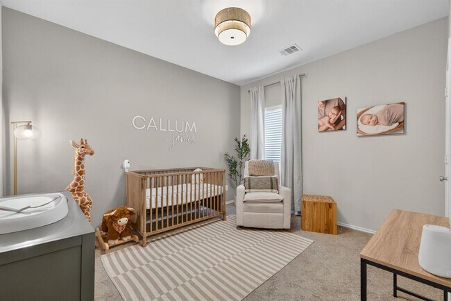 Building Photo - 209 Lacey Oak Lp