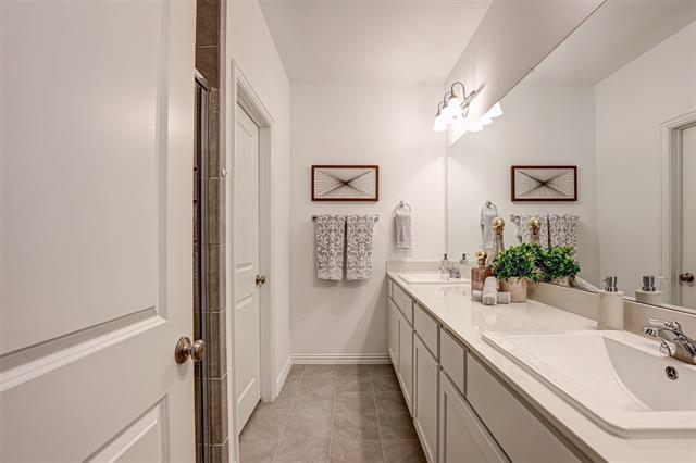 Building Photo - 2305 Cobbler St