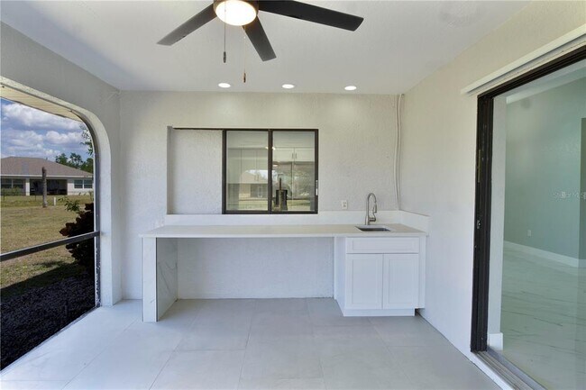 Building Photo - 1147 Yachtsman Ln