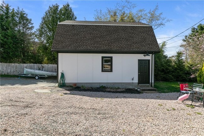 Building Photo - 202 Old Mill Ln
