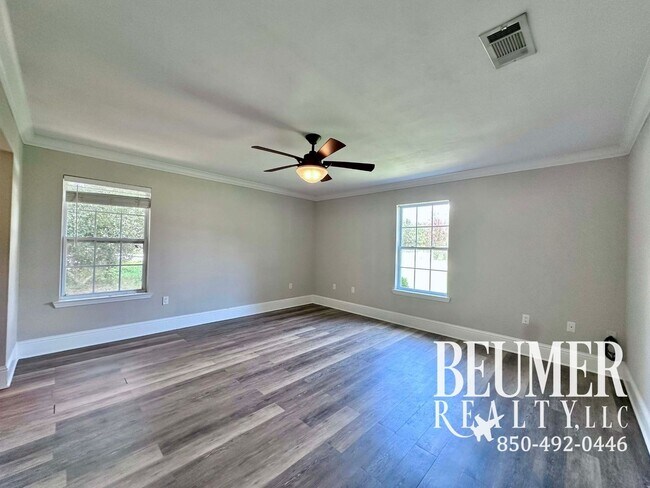 Building Photo - 12295 Havburg Dr