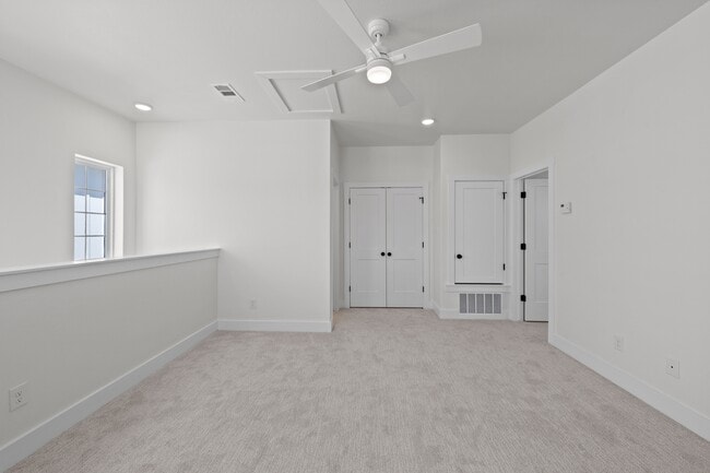 Building Photo - 6712 Abode Ave