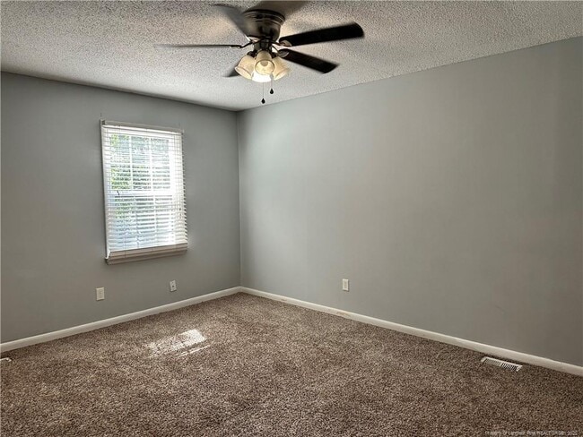 Building Photo - 5921 Lake Terrace Ct