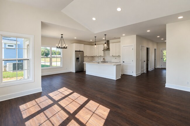 Building Photo - 511 Cottage Wy
