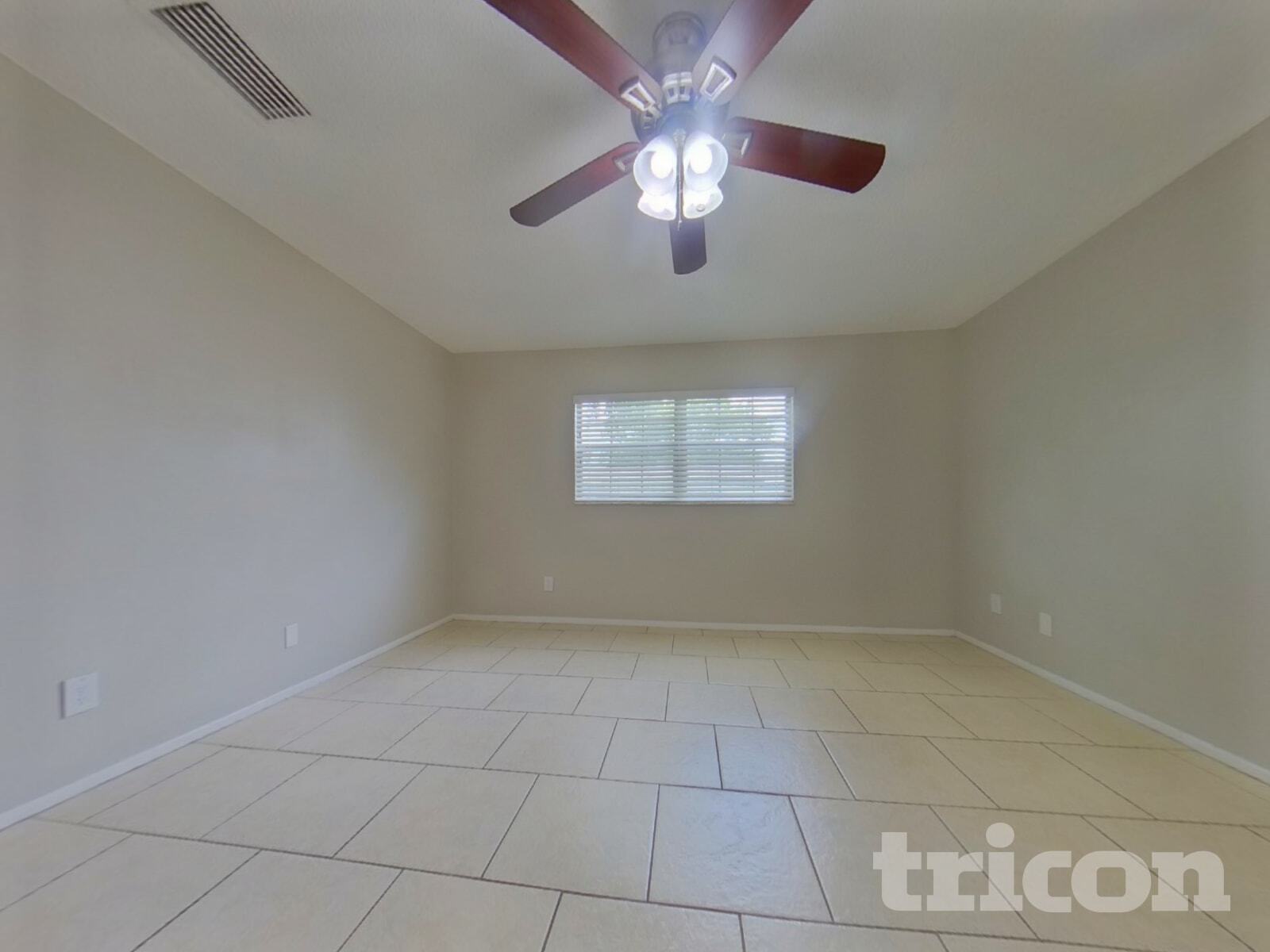 Building Photo - 1525 Guinevere Dr