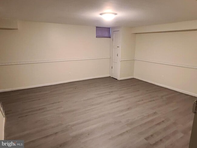 Building Photo - 1403 N Linwood Ave