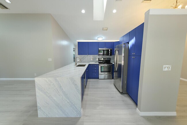Building Photo - 13442 Northumberland Cir