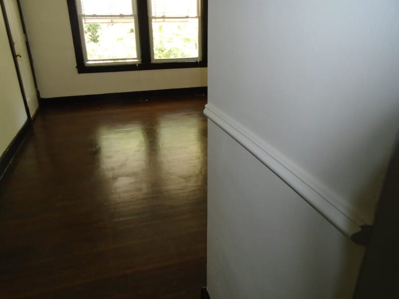 Chair rail from living room to dining room - 100 N. 33rd St., Apt 3