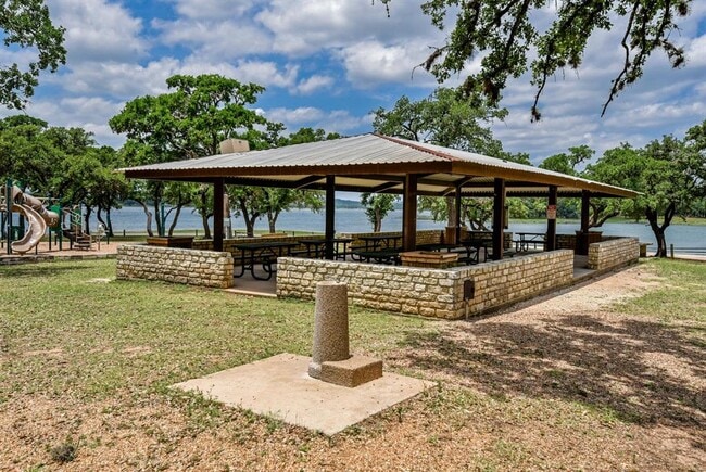Building Photo - 21101 Winslow Cove