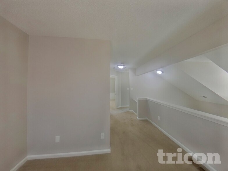 Building Photo - 7428 Autumn Trail