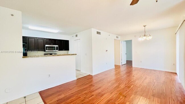 Building Photo - 4115 San Marino Blvd