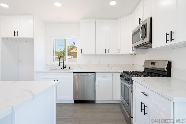 Building Photo - Modern 3-Bedroom Home in Paradise Hills (92139)