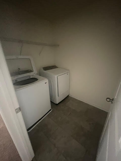 Building Photo - Spacious 3-Bedroom, 2.5-Bath Home in a Gre...