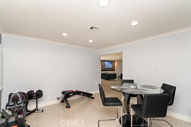 Building Photo - 24226 Meadow Falls Dr
