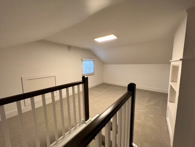 Building Photo - 3215 Sleeth Rd