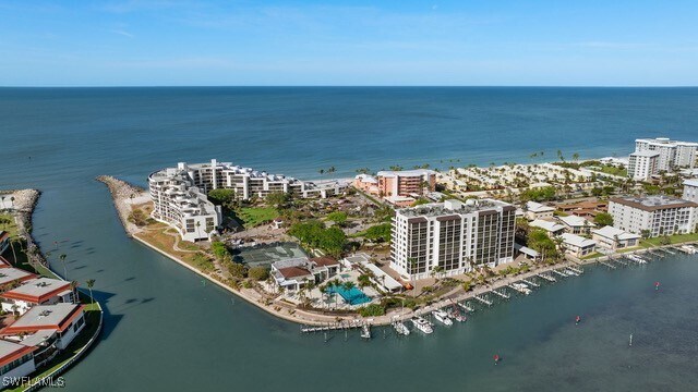 Building Photo - 2400 Gulf Shore Blvd N