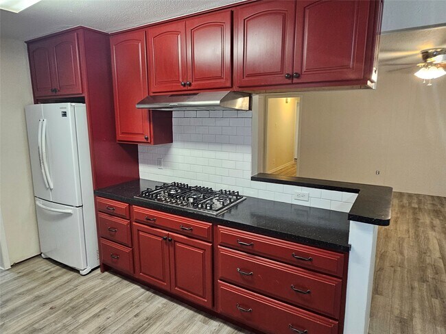 Building Photo - 1113 E Amherst Ln