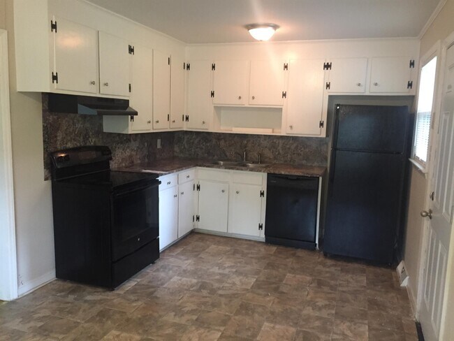 Building Photo - 5433 Dolphin Ln