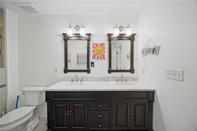 Building Photo - 2212 Creeks Edge Dr