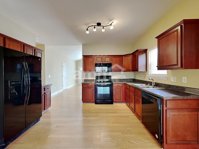 Building Photo - 108 Ivey Mountain Cv