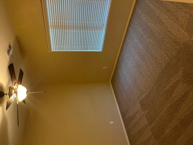 Building Photo - 16551 N 180th Dr