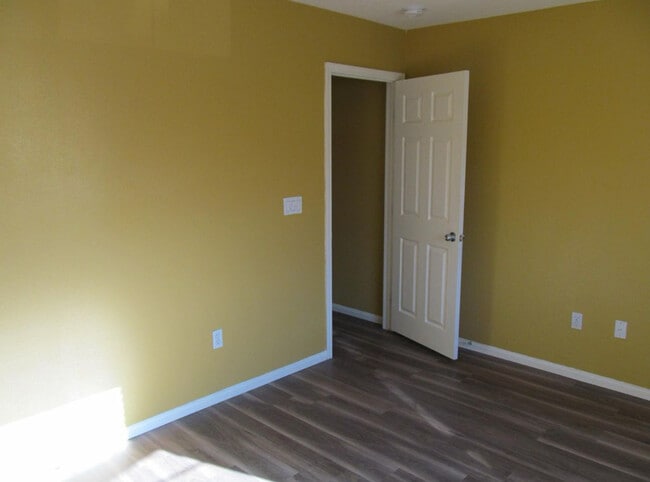 Building Photo - 8770 S Cadence Crossing Way