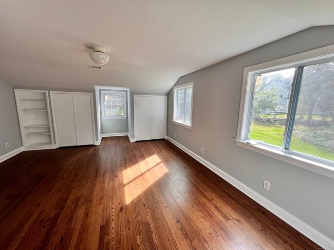 Building Photo - 267 Thunder Hill Dr
