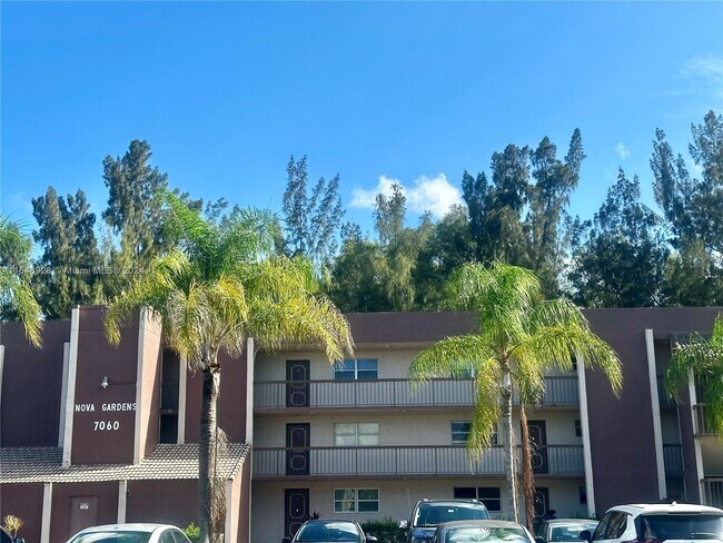 Building Photo - 7060 Nova Dr