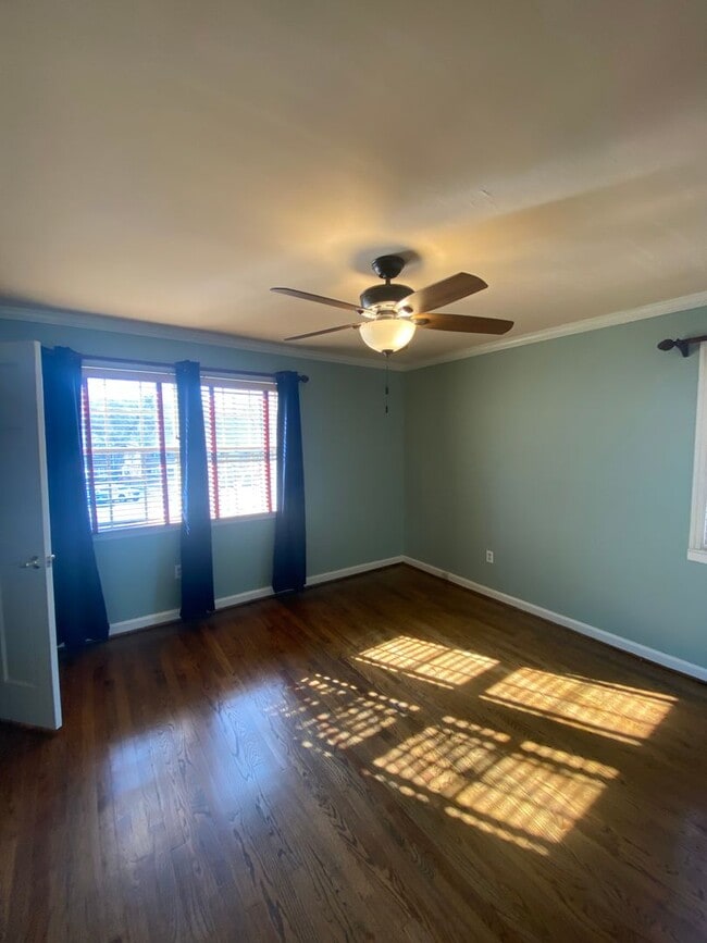 Building Photo - 22 Mt Vernon Ave