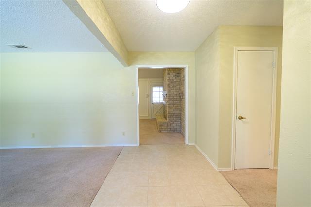 Building Photo - 111 Sunview St