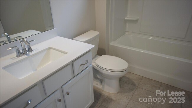 Building Photo - 137 Pampas Pl