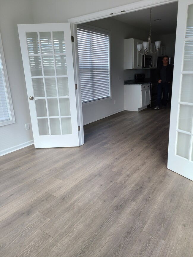 Building Photo - 4113 Pegasus Pkwy