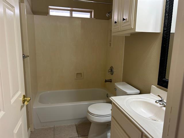 Building Photo - 4815 Stetson Dr N