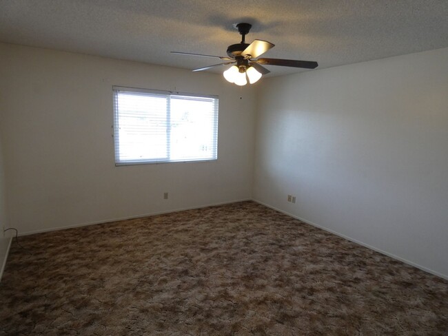 Building Photo - Townhome in Old Orcutt