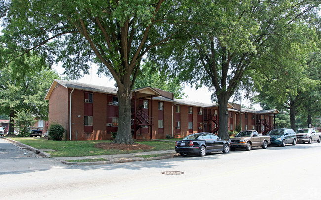 Primary Photo - Colony Place Apartments