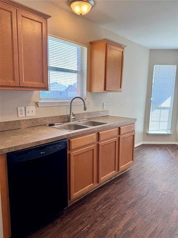 Building Photo - 225 Amherst Dr