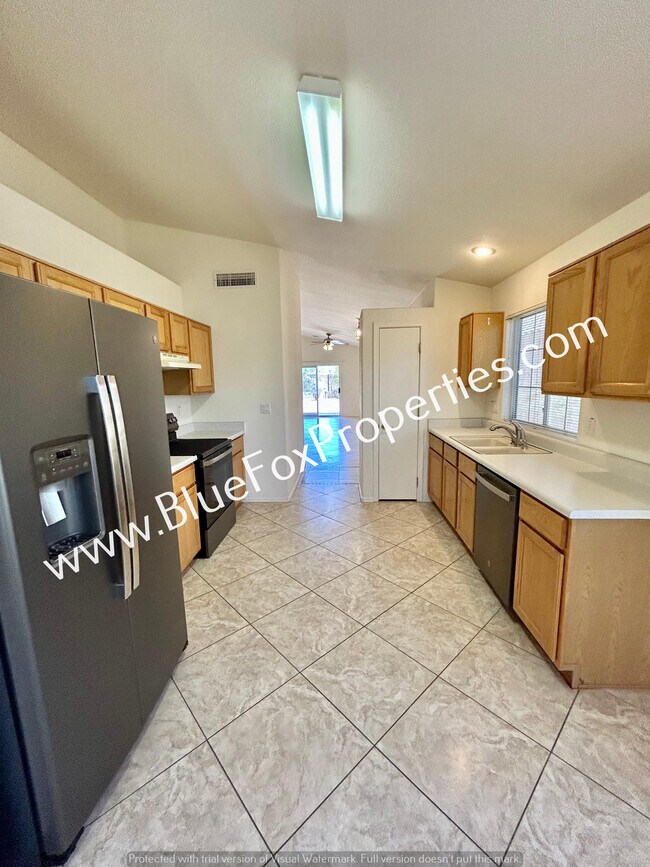 Building Photo - 2578 W Bluffs Peak Ct
