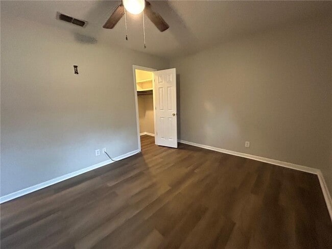 Building Photo - 5710 5th St