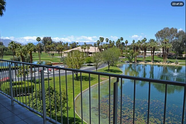 Building Photo - 910 Island Dr