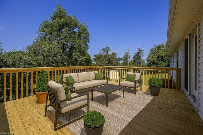 Building Photo - 1198 Red Bank Rd