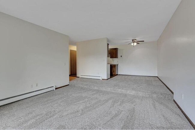 Building Photo - 1690 MN-36