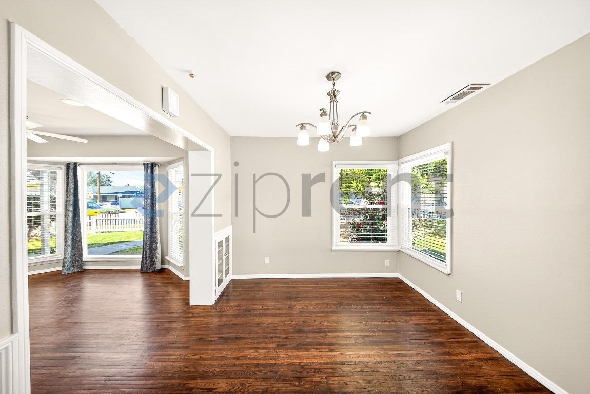 Building Photo - 11758 Broadway Ave